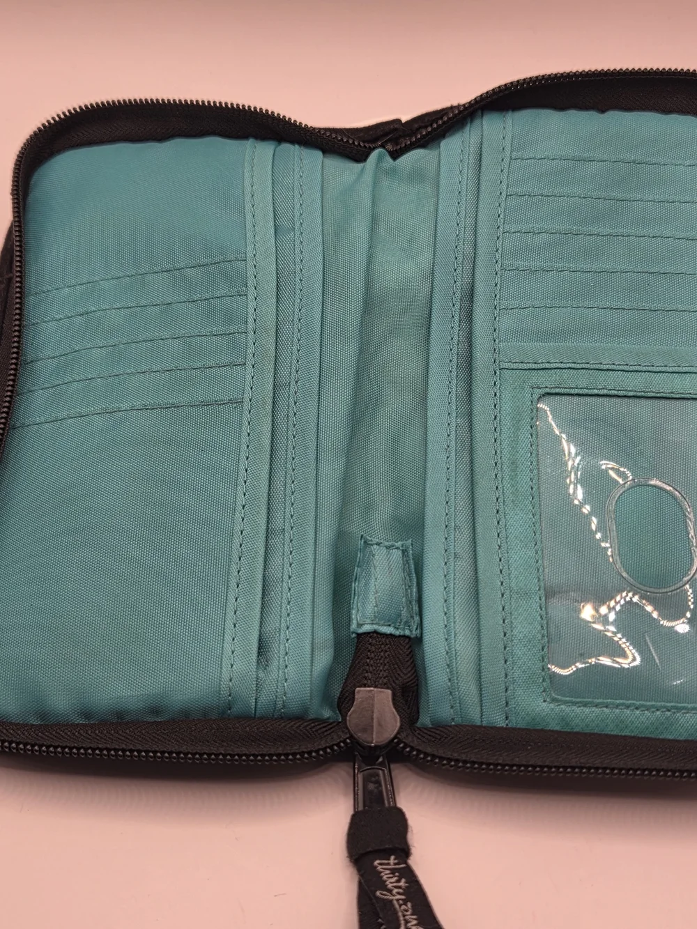 Thirty-One Gifts quilted zip-around wallet